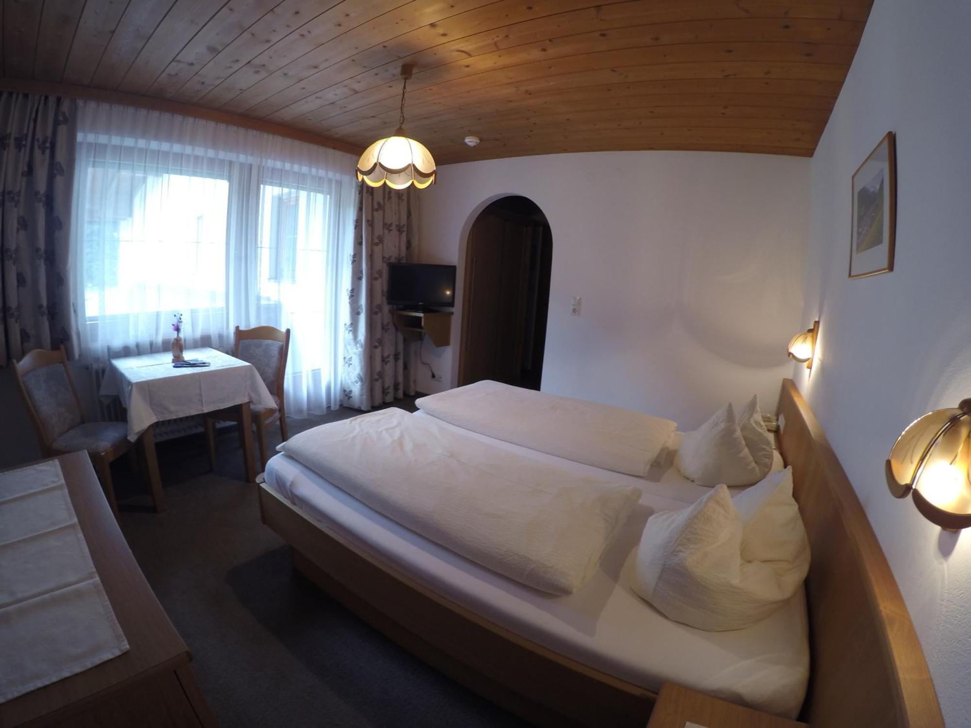 Gaestehaus Alpenland Tux Kamer foto