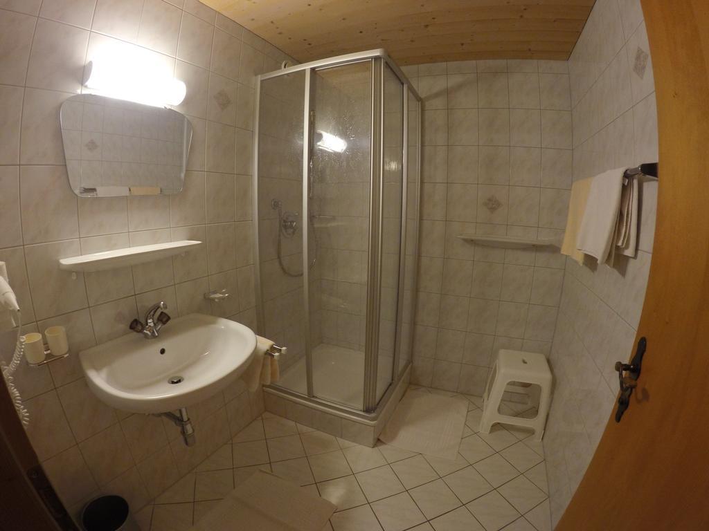 Gaestehaus Alpenland Tux Kamer foto